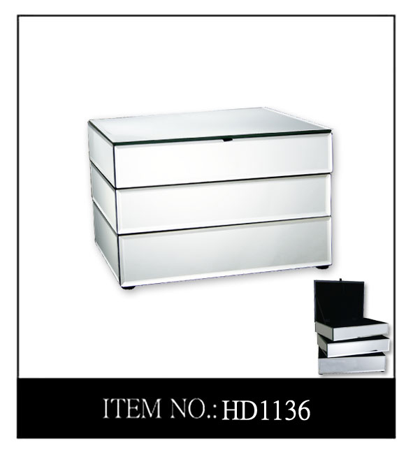 HD1136